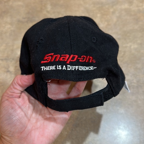 Mens preowned Snap On hat adjustable - Picture 3 of 7